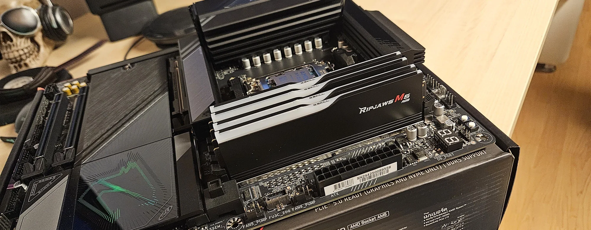 X870E-Aorus-Mainboard mit DDR5-Arbeitsspeicher