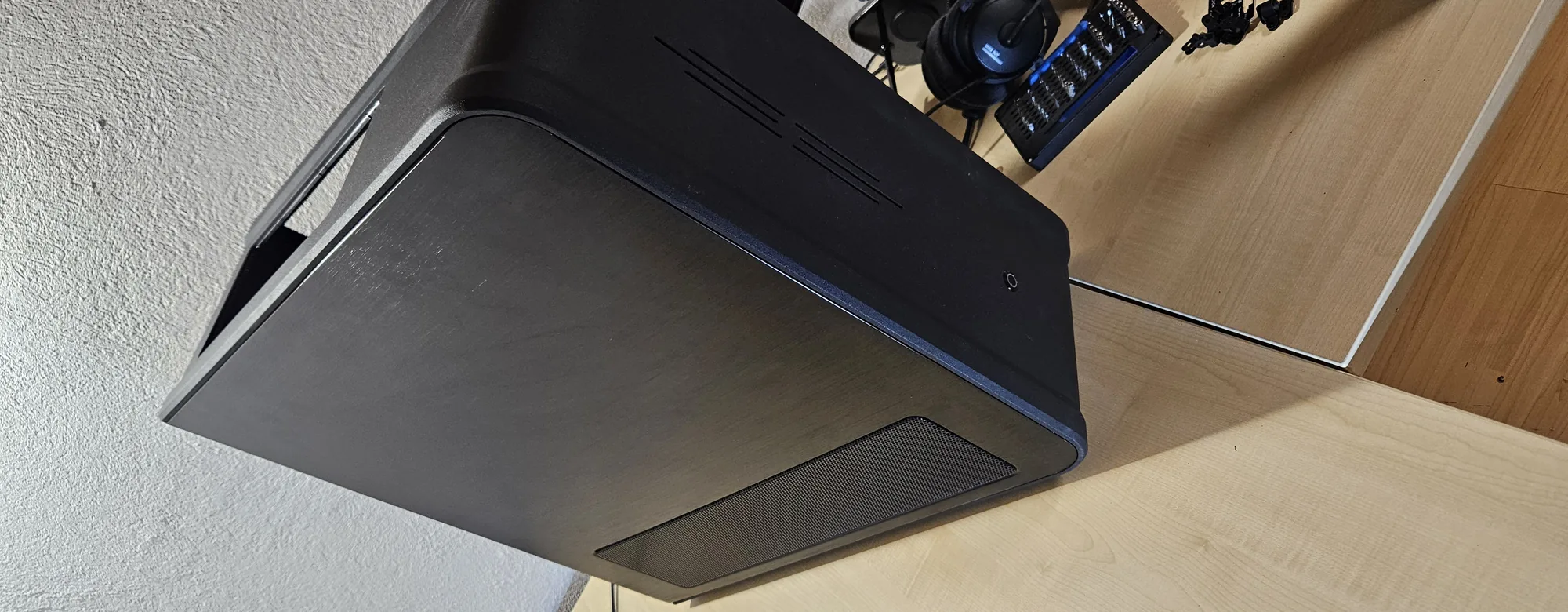 BloodMod mit X870E Aorus, Ryzen 7 9800X3D und RTX 3090: Aufnahme 020