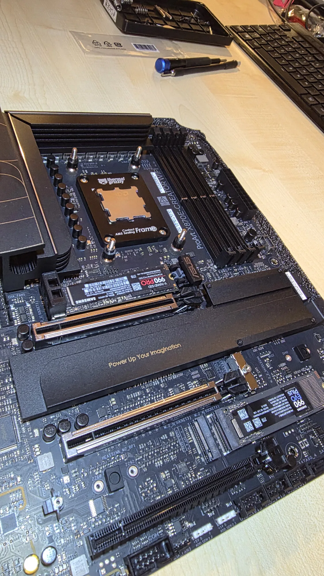 Umbau auf ASUS Creator, Ryzen 7 9850X3D und GeForce RTX 5070 Ti: Aufnahme 050