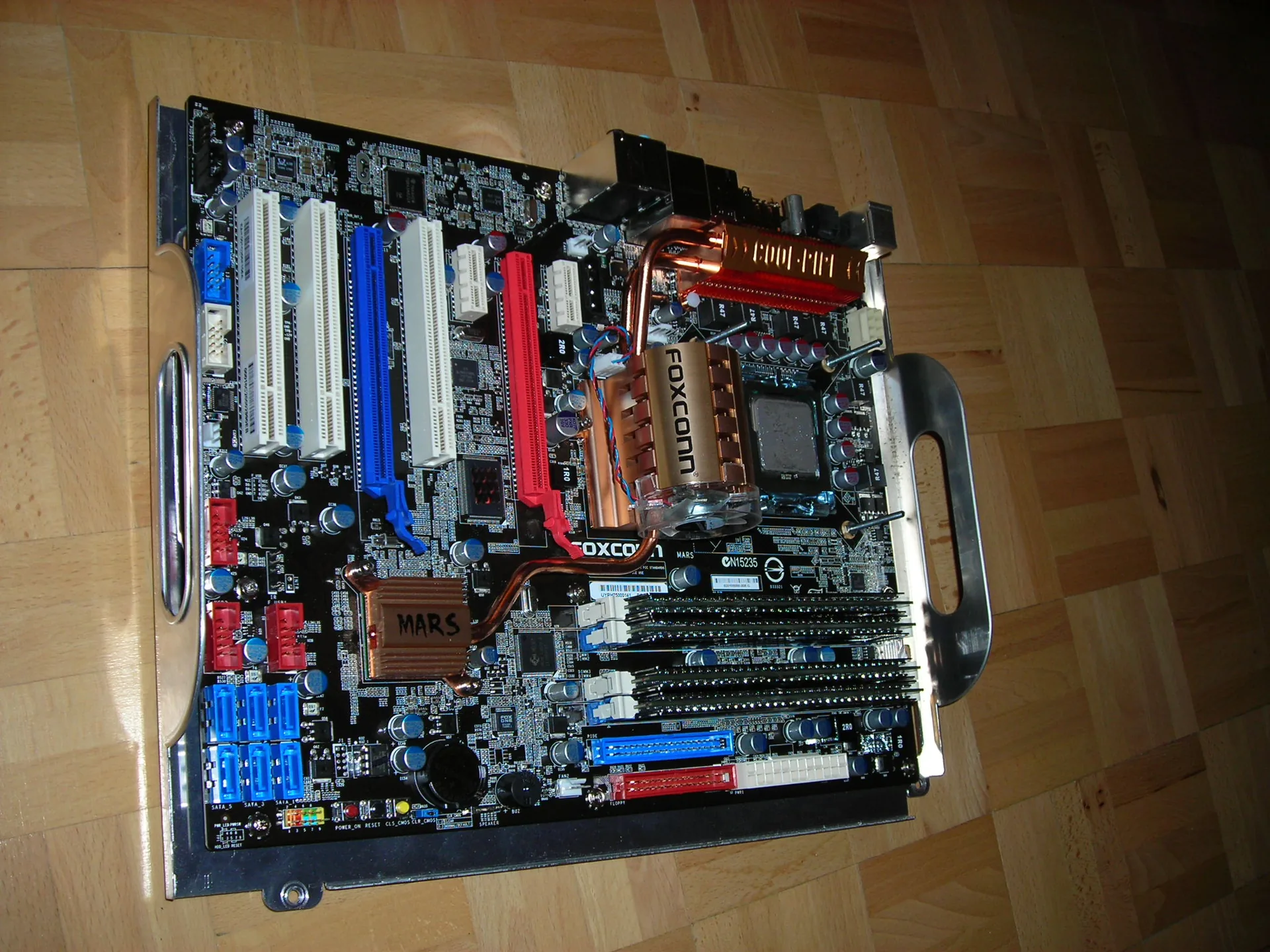 Thermaltake White Shark Mod: Projektaufnahme