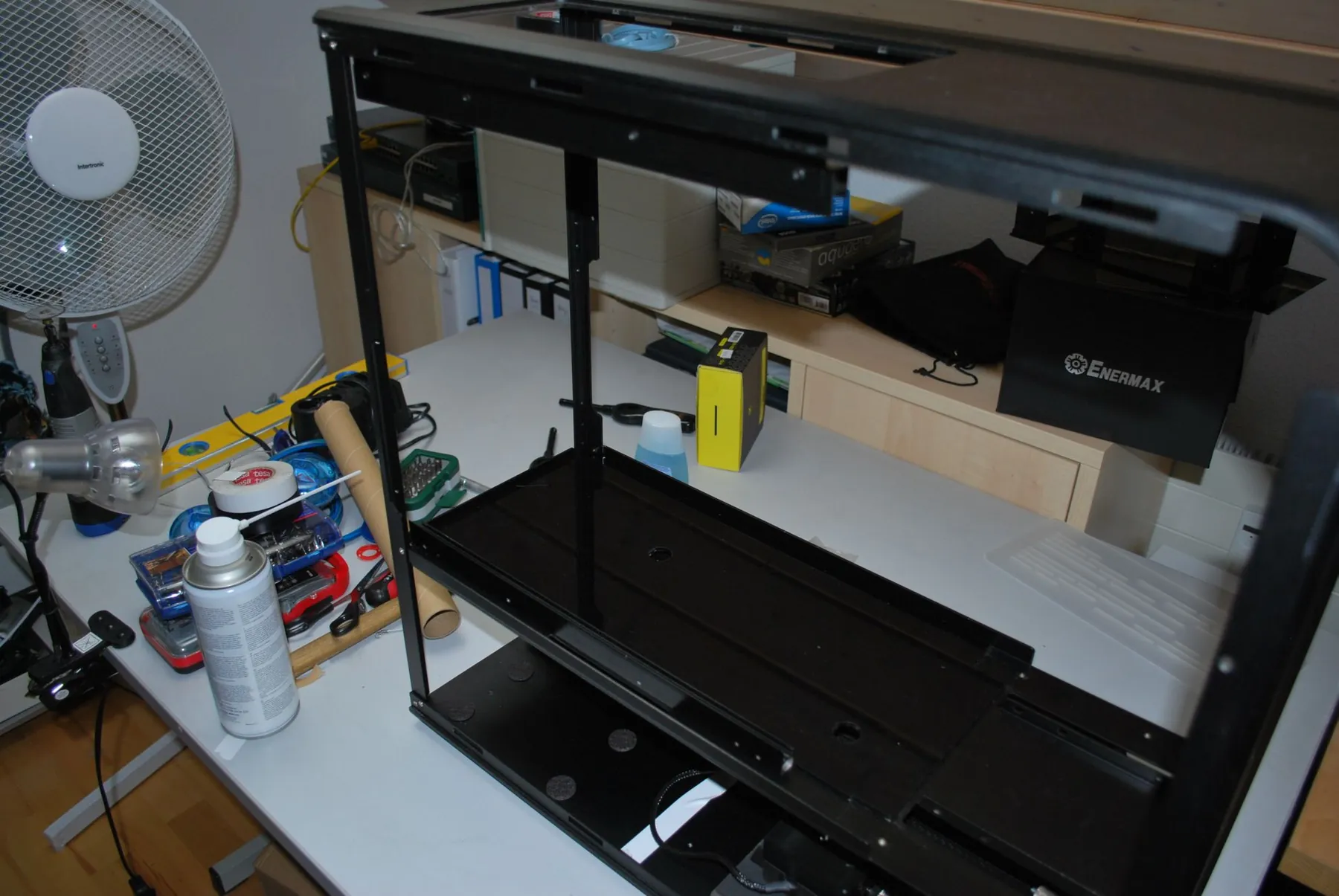SilverStone TJ07 BloodMod: case pumpe und streben: Aufnahme 1