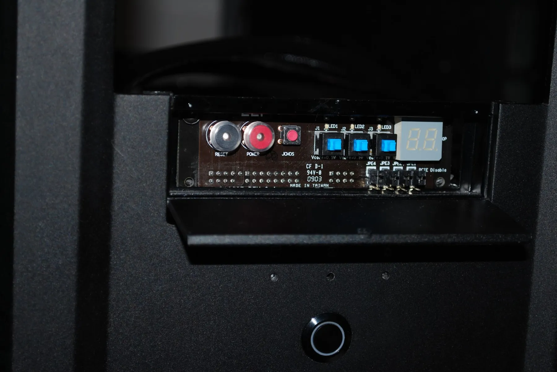 SilverStone TJ07 BloodMod: EVGA-Panel: Aufnahme 1