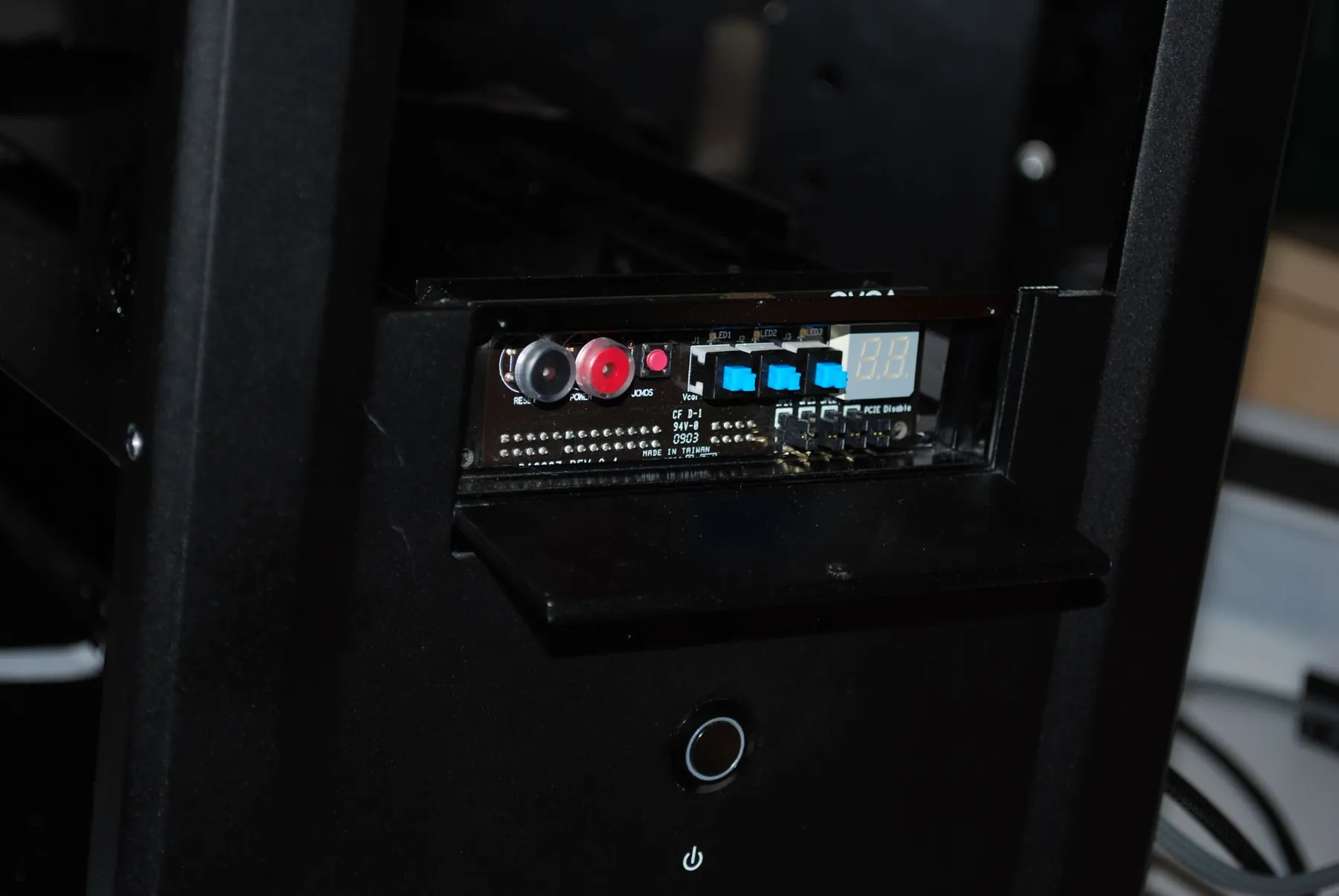 SilverStone TJ07 BloodMod: EVGA-Panel: Aufnahme 2