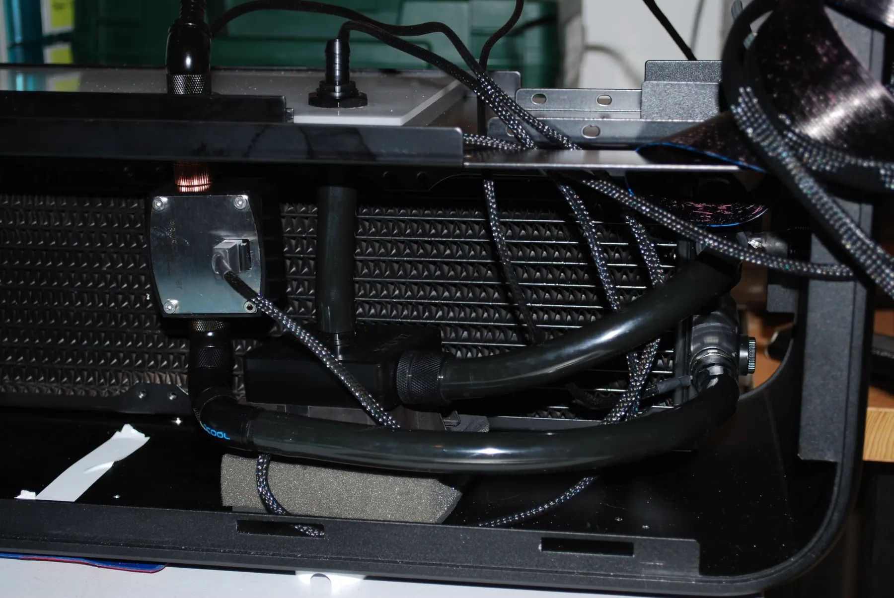 SilverStone TJ07 BloodMod: sLightgebohrt: Aufnahme 1
