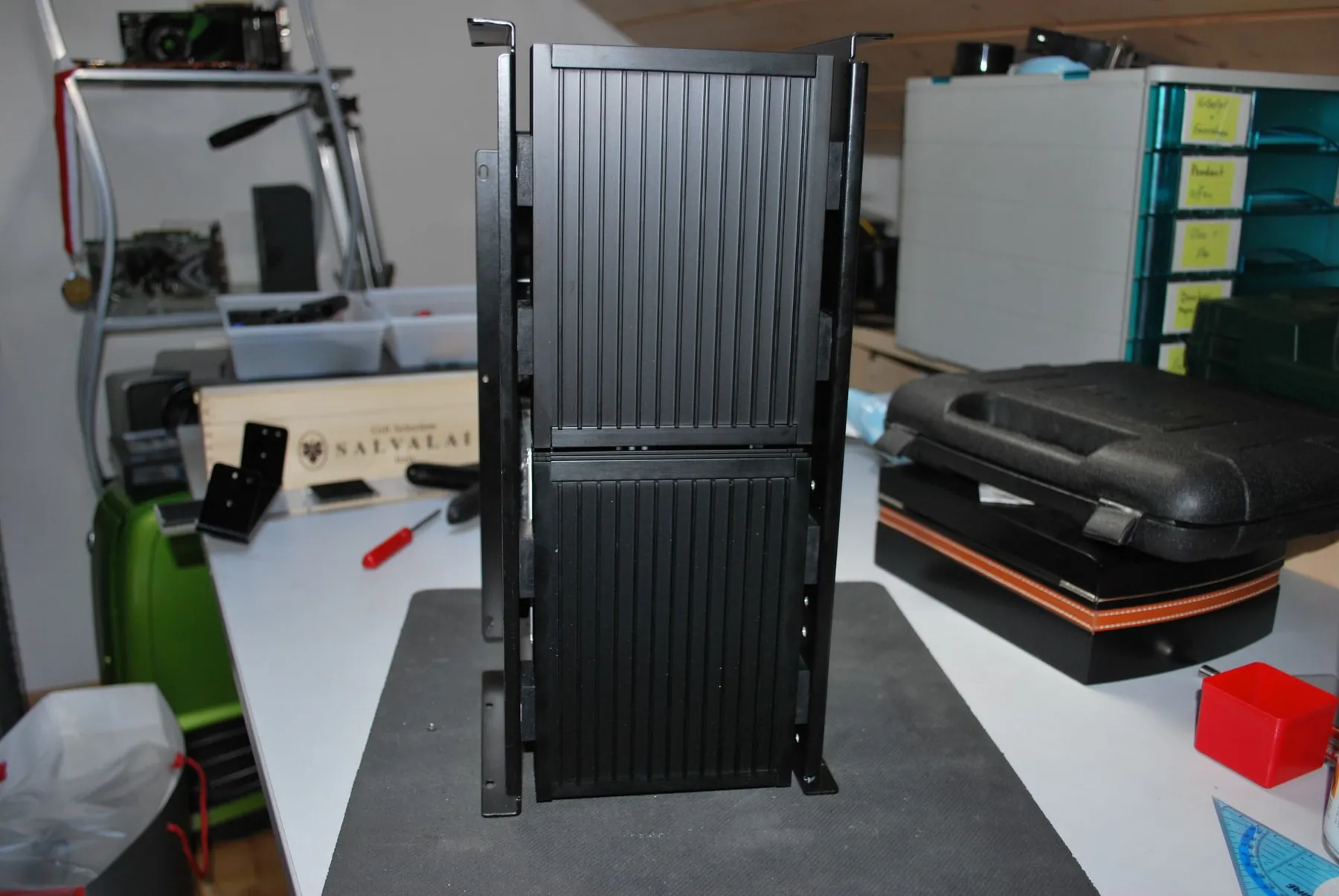 SilverStone TJ07 BloodMod: Front: Aufnahme 2