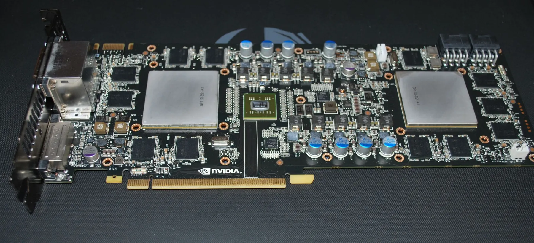 SilverStone TJ07 BloodMod: 590GTX Wakuumbau: Aufnahme 1