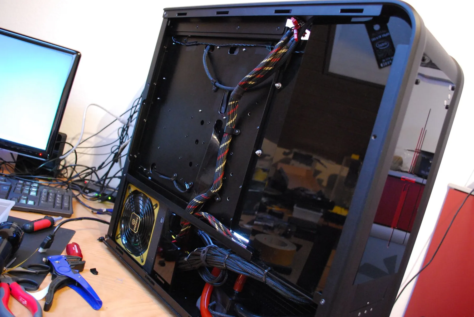 SilverStone TJ07 BloodMod: fertiges sLight: Aufnahme 2