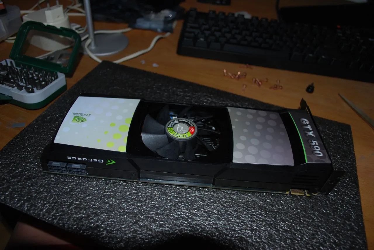 SilverStone TJ07 BloodMod: 590back: Aufnahme 2