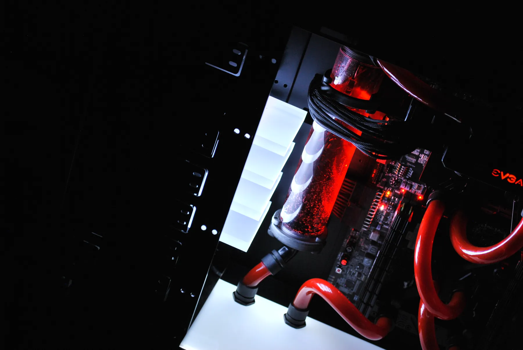 SilverStone TJ07 BloodMod: slighttest2: Aufnahme 1
