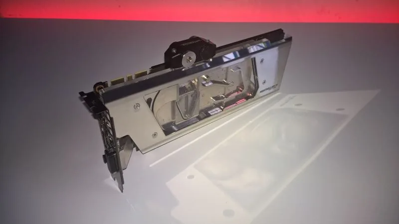 TJ07 BloodMod Dormant Red: Projektaufnahme