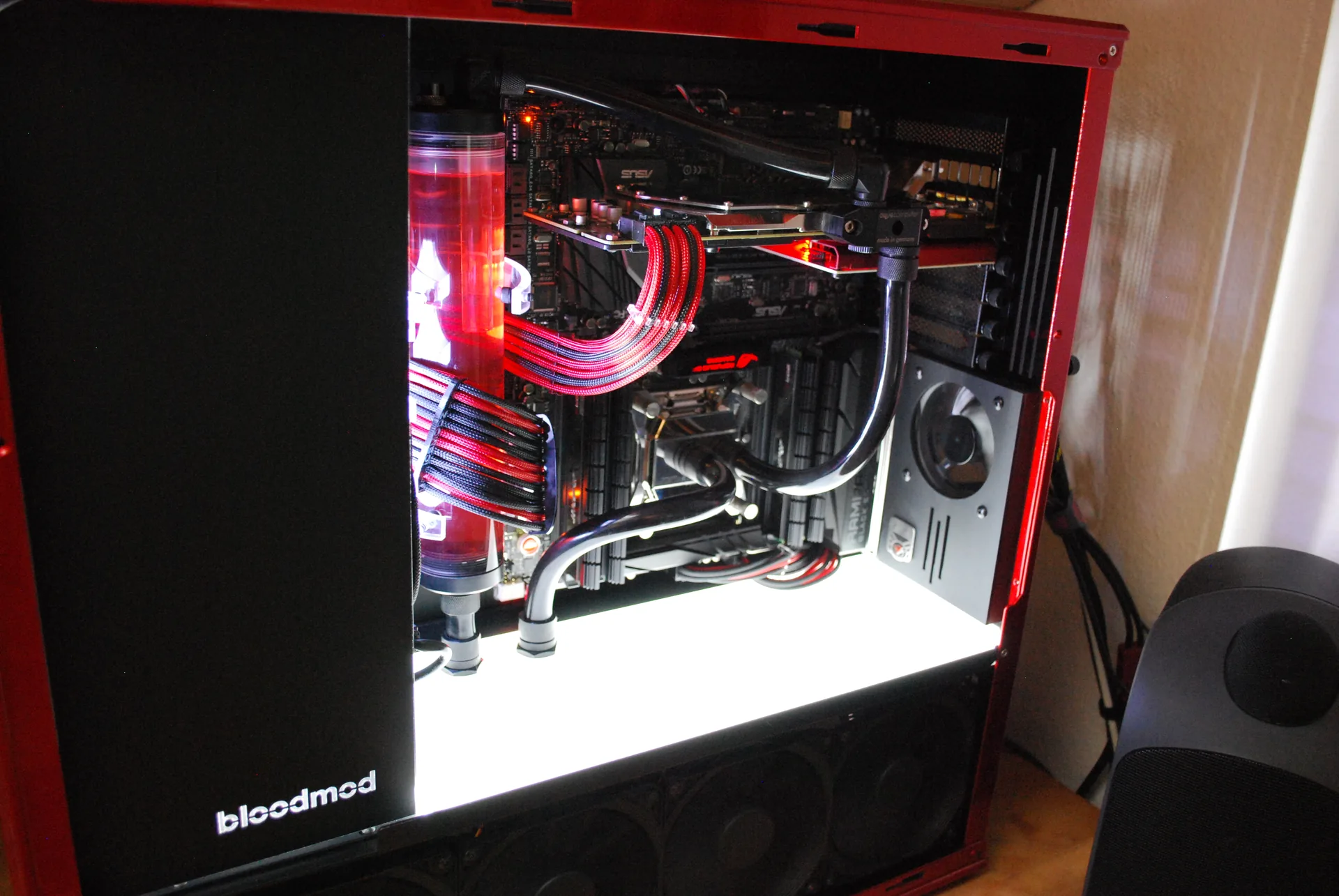 TJ07 BloodMod Dormant Red: Projektaufnahme
