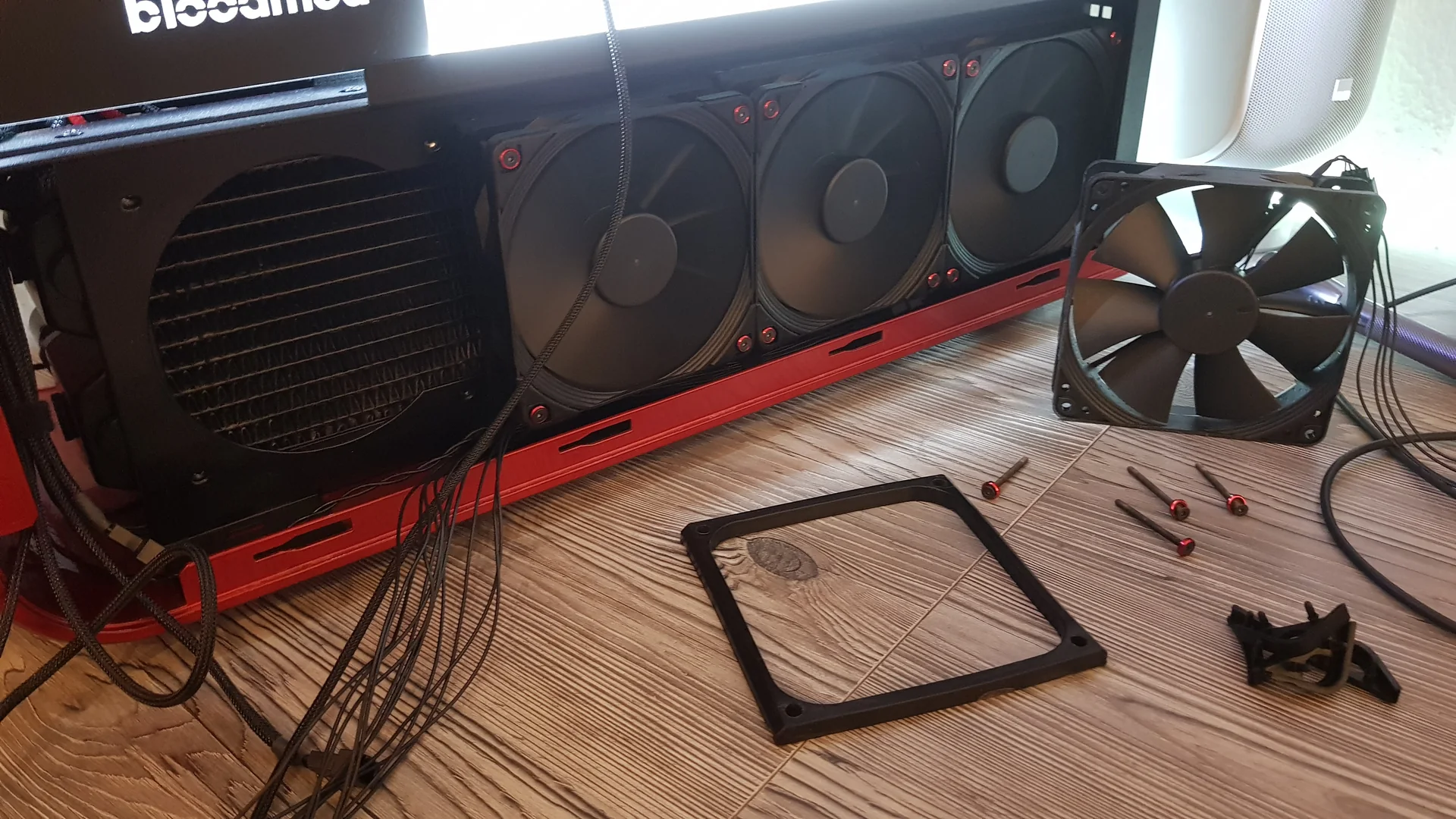 TJ07 BloodMod Dormant Red: zusätzliche Projektaufnahme 144
