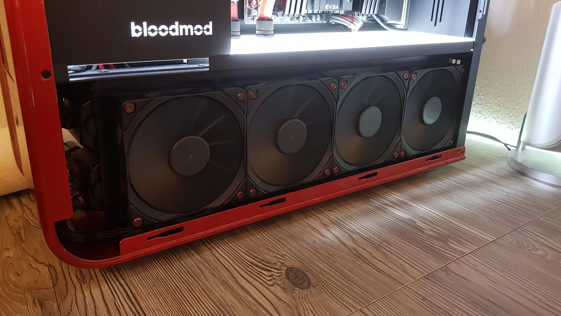TJ07 BloodMod Dormant Red: zusätzliche Projektaufnahme 145