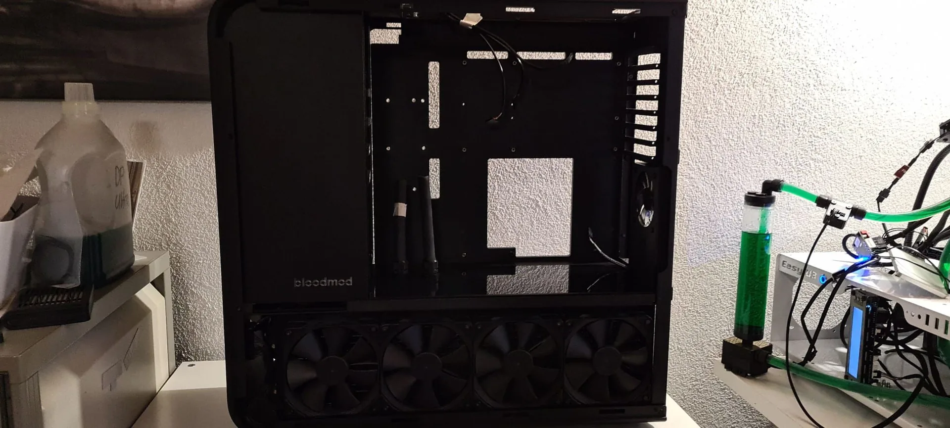 TJ07 BloodMod HarleyBlack: Projektaufnahme