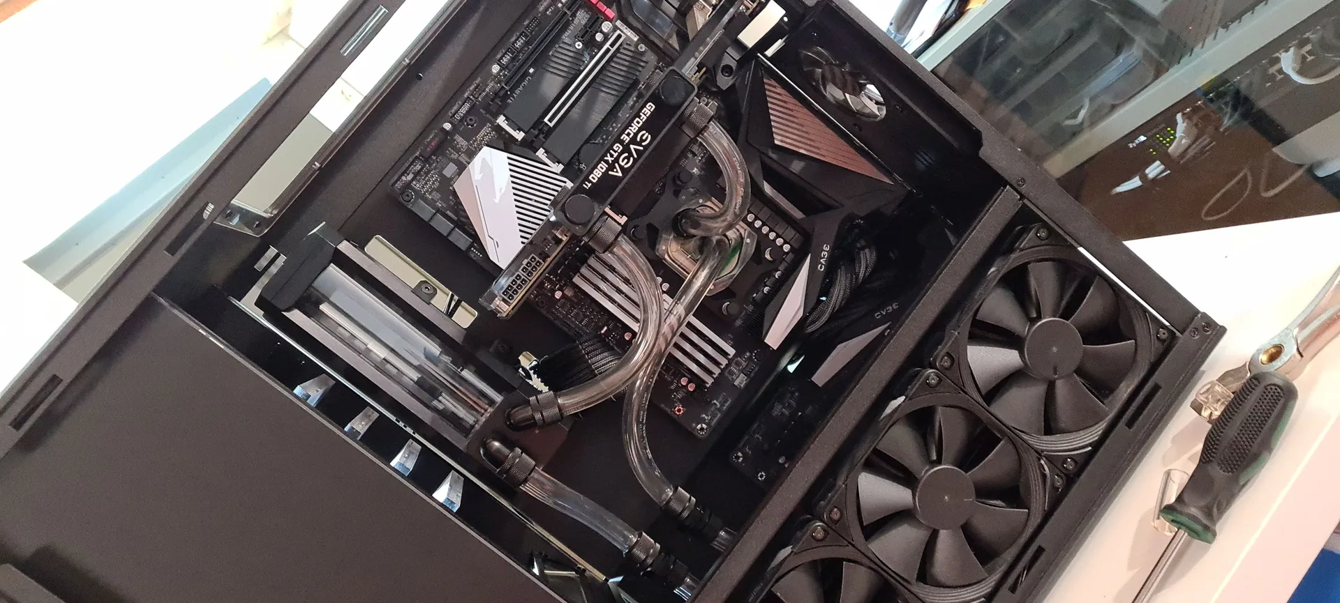 TJ07 BloodMod HarleyBlack: Projektaufnahme