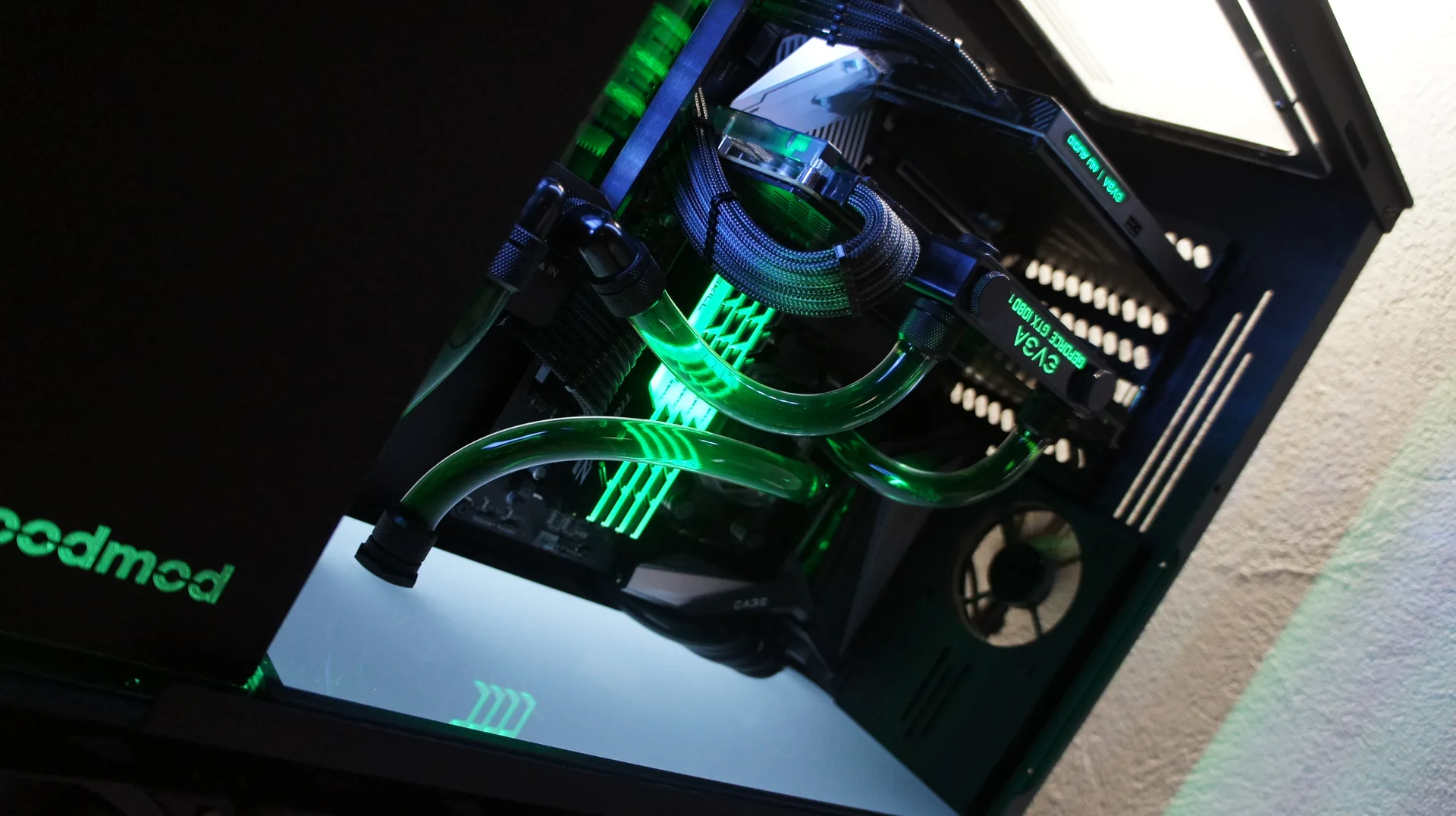 TJ07 BloodMod HarleyBlack: Projektaufnahme